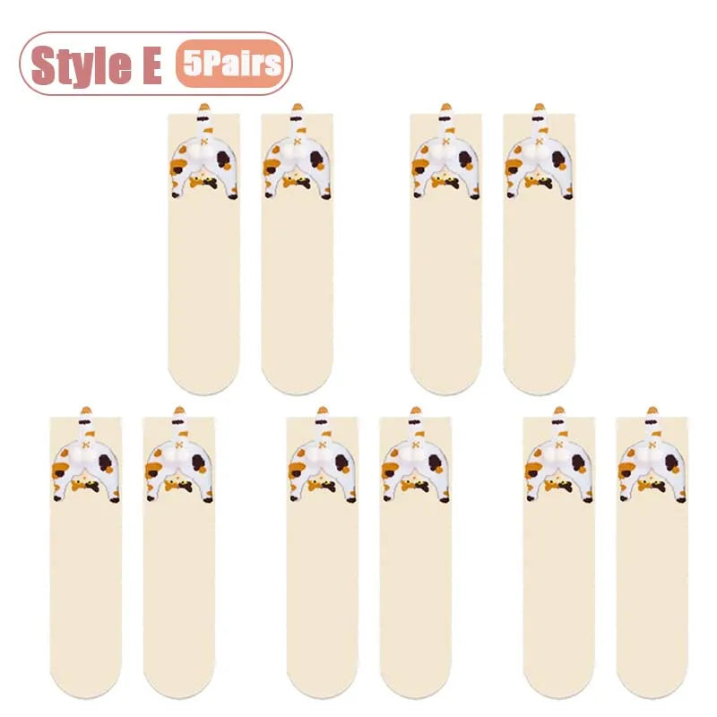 Cartoon cat and egg mid-calf socks for women in white and black