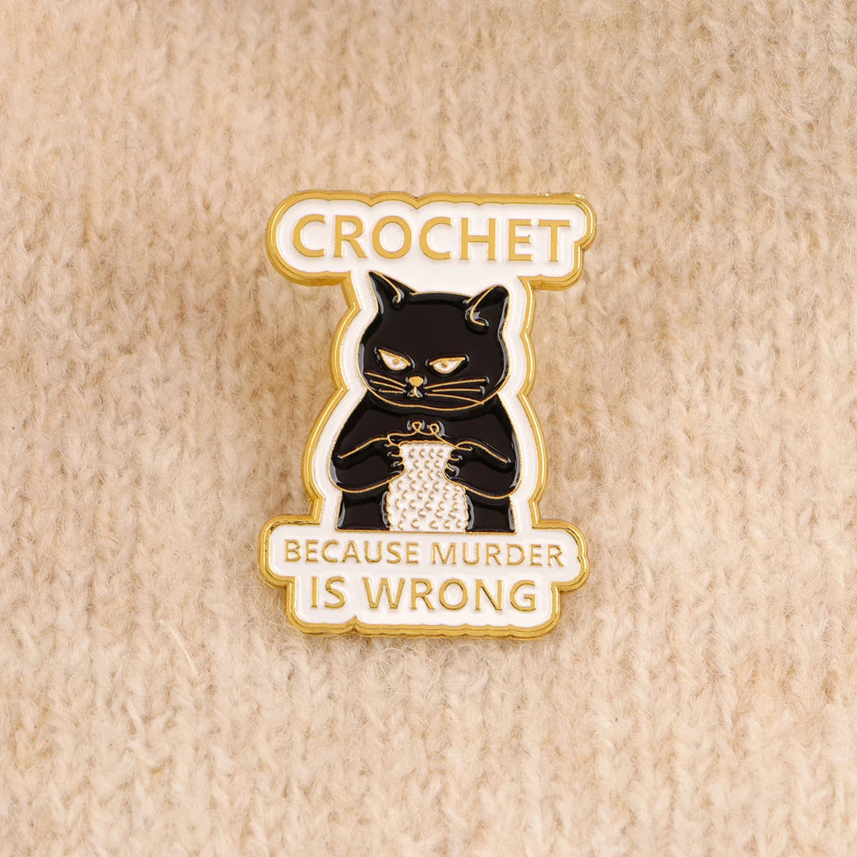 Black cat enamel pin brooch for cat lovers and gifts