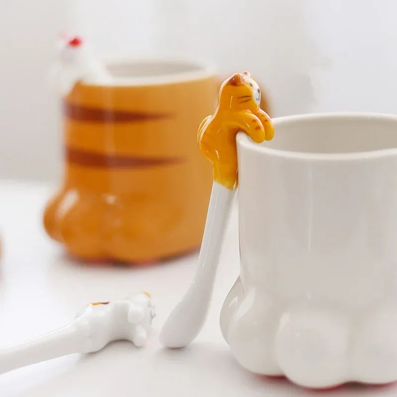Ceramic cat hanging spoon for coffee mugs