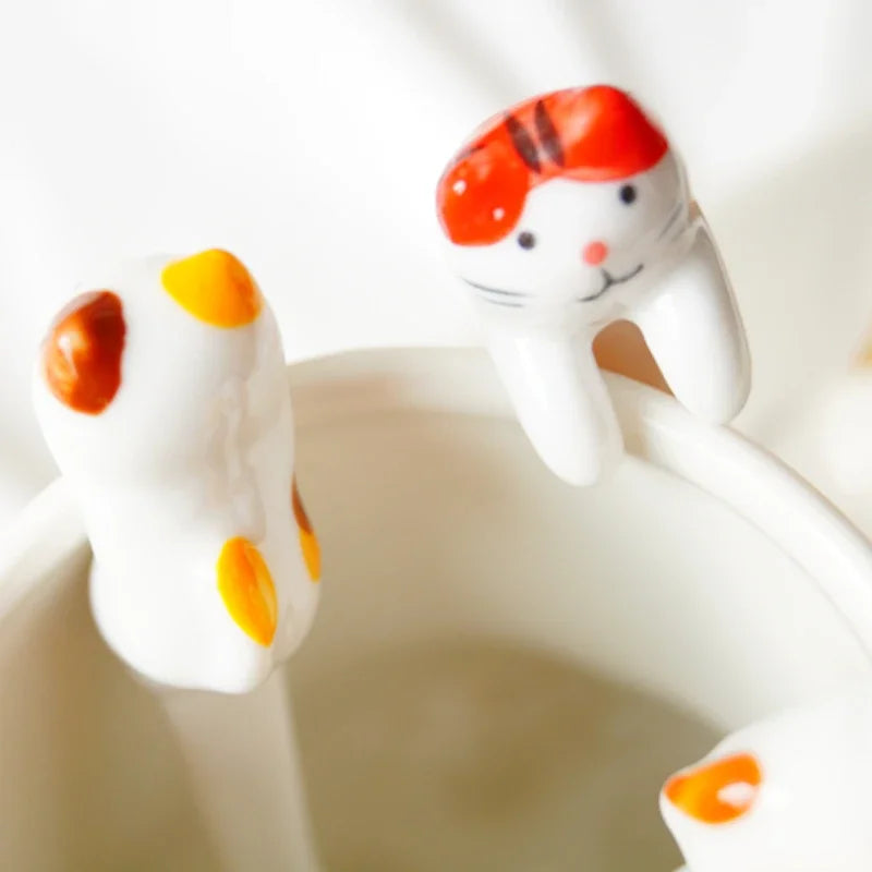 Ceramic cat hanging spoon for coffee mugs