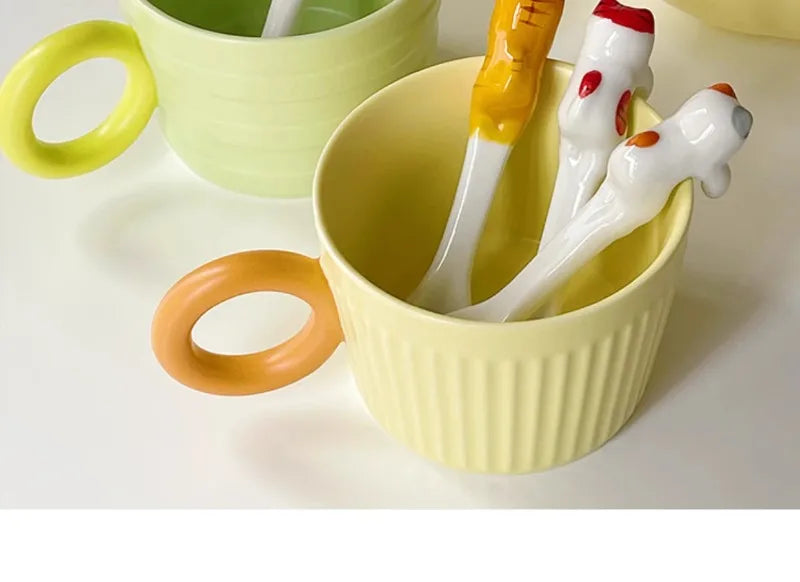 Ceramic cat hanging spoon for coffee mugs