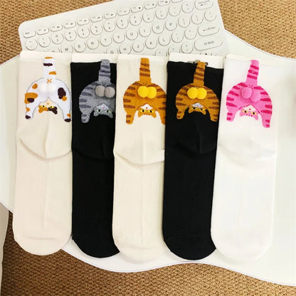 Cartoon cat and egg mid-calf socks for women in white and black