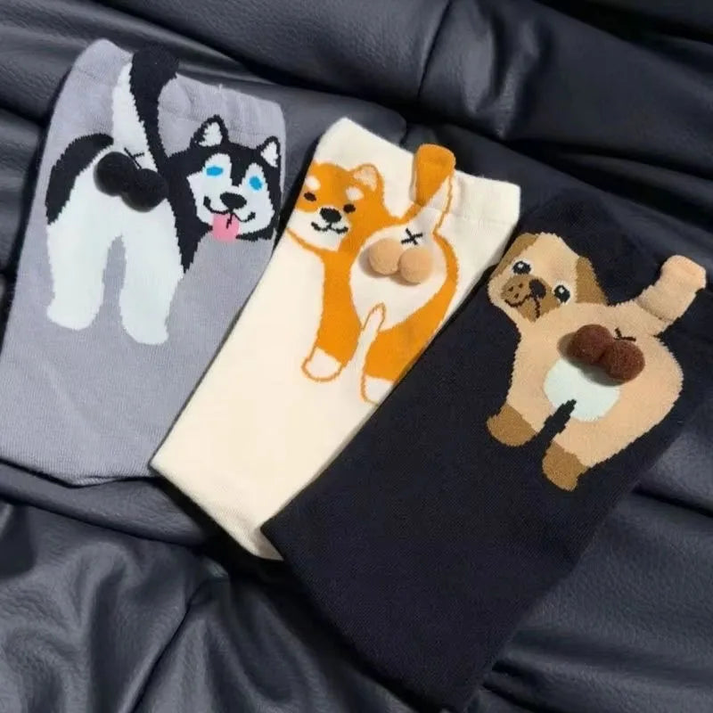 Cartoon cat and egg mid-calf socks for women in white and black