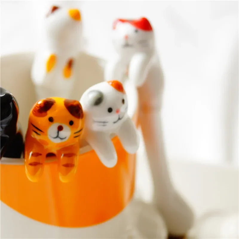 Ceramic cat hanging spoon for coffee mugs
